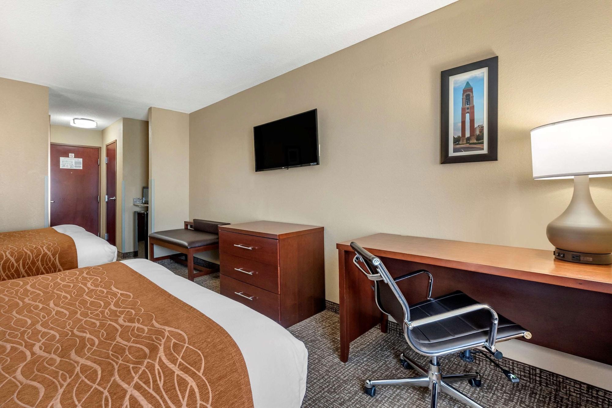 Comfort Inn & Suites Muncie Buitenkant foto