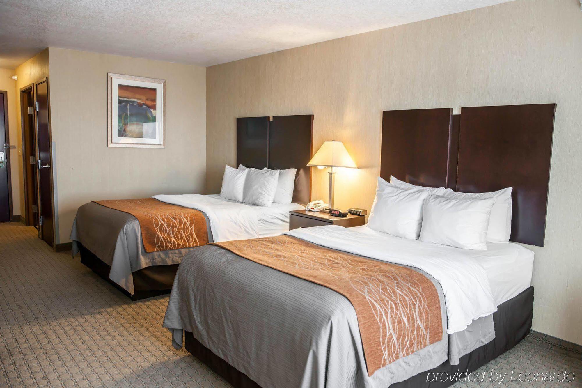 Comfort Inn & Suites Muncie Buitenkant foto